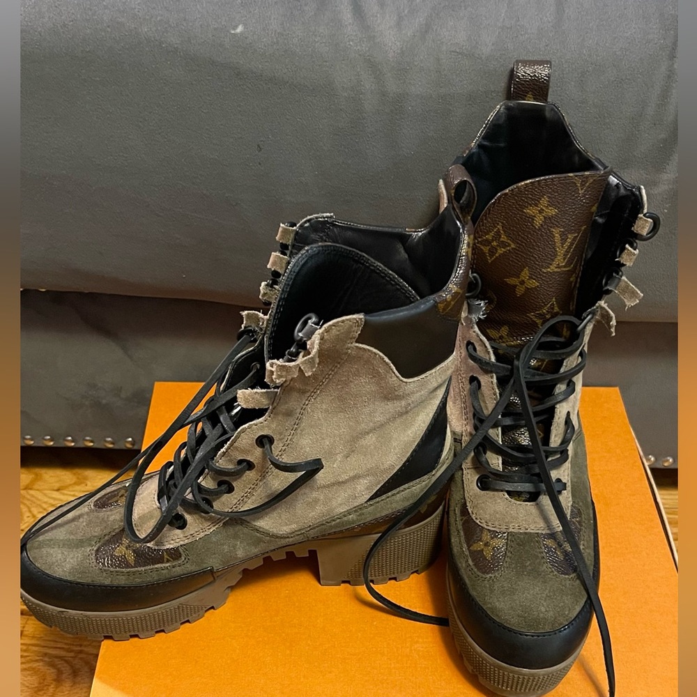 Laureate Platform Desert Boot - image 2